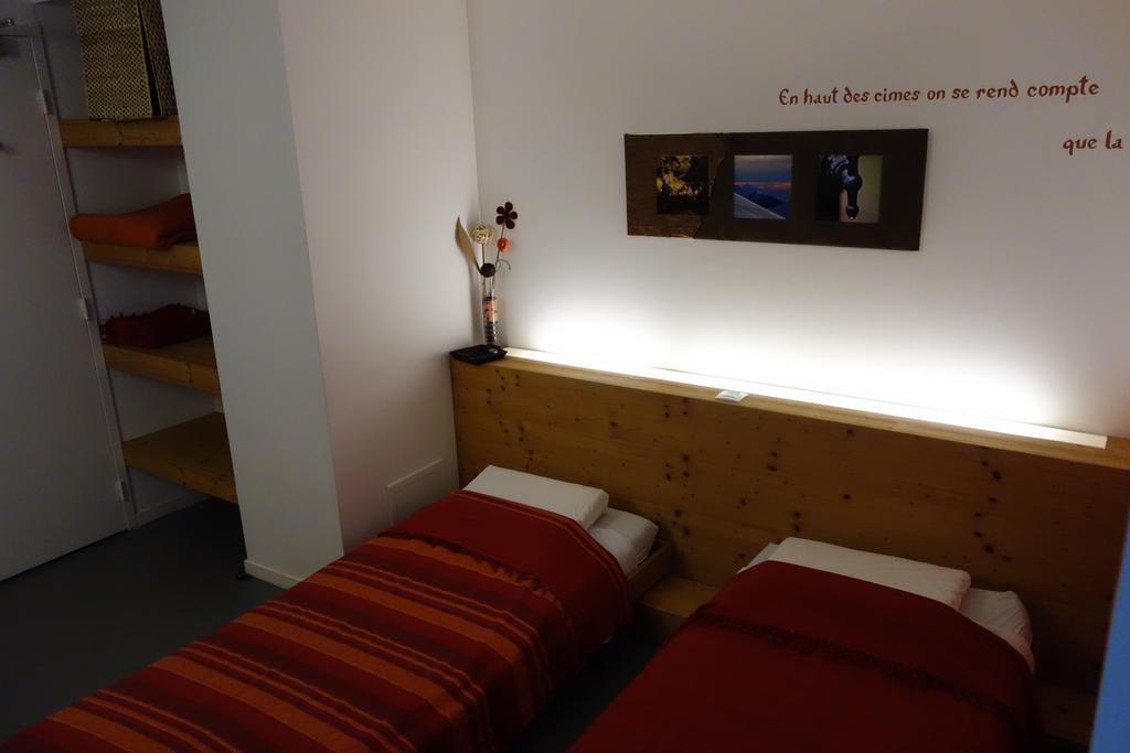 Auberge Des Ecrins Champoléon Cameră foto